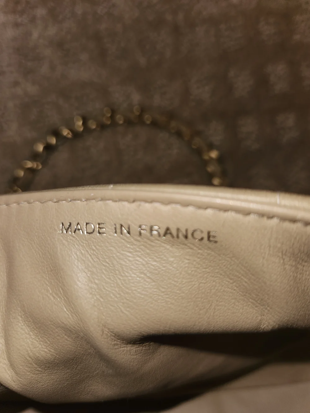 Vintage Chanel Chocolate Bar East/West Flap Quilted Shoulder Bag with Gold Chain